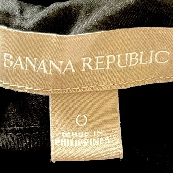 LBD w/ Pockets! - Picture 3 of 6